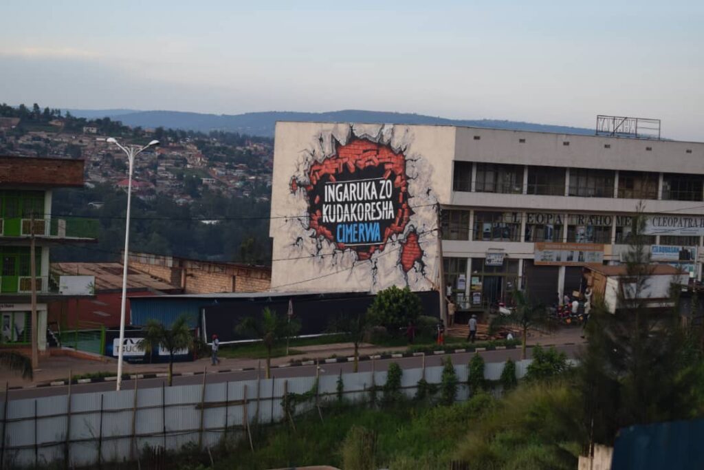 DISRUPTIVE AMBIENT CAMPAIGN(Ingaruka)